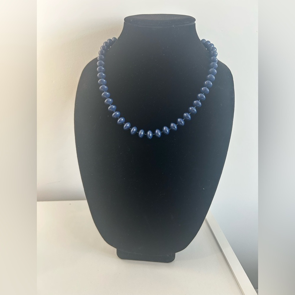 Vintage Elegant Blue Beaded Necklace